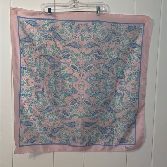 Vtg Sarah Coventry pink paisley polyester scarf - Picture 1 of 6